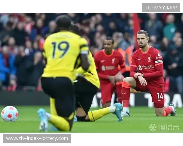 英超推出多元文化月活动，反种族歧视倡议嵌入赛场仪式